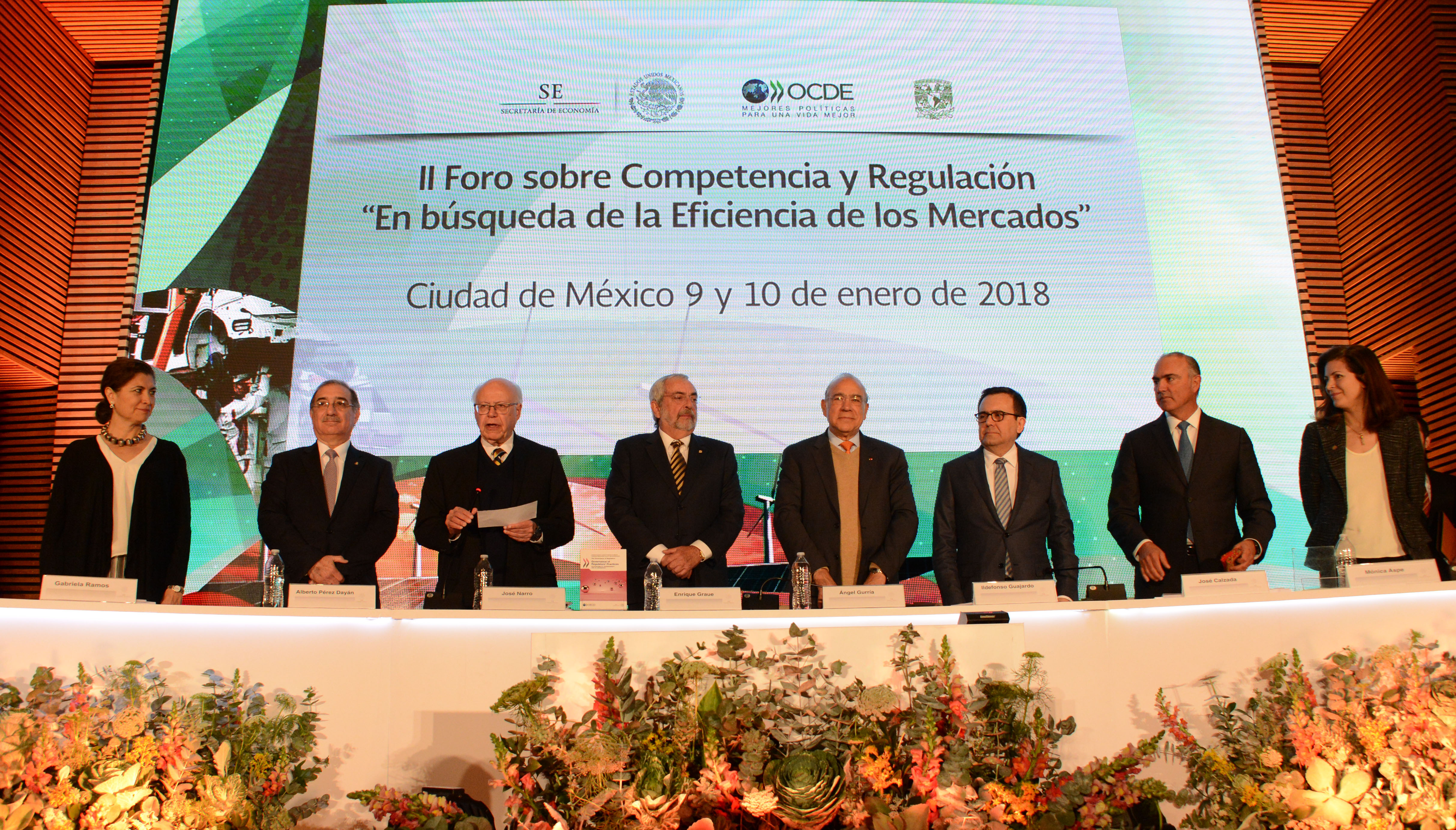 Regular los servicios de salud garantiza su calidad: Dr. José Narro