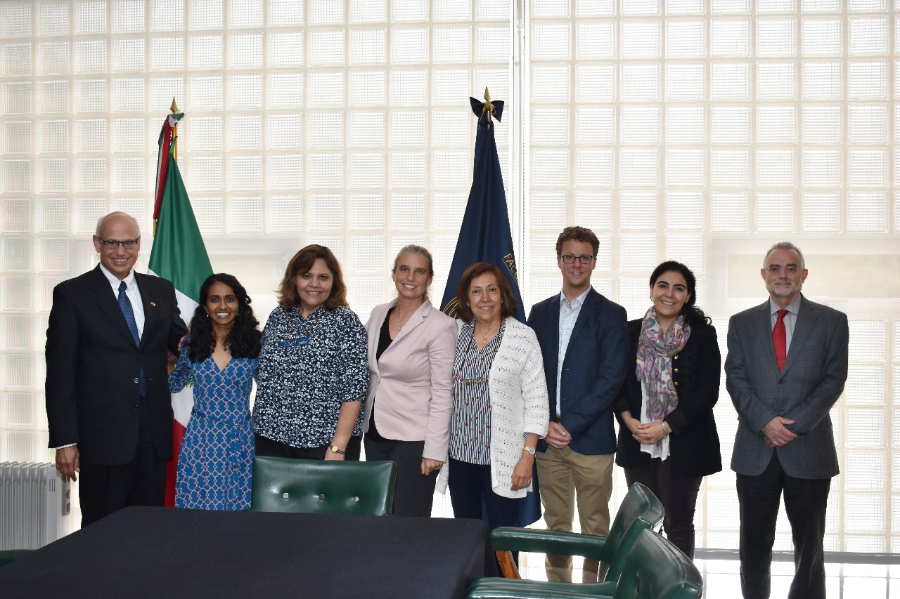 La Dell Medical School y la FM buscan iniciar relación académica