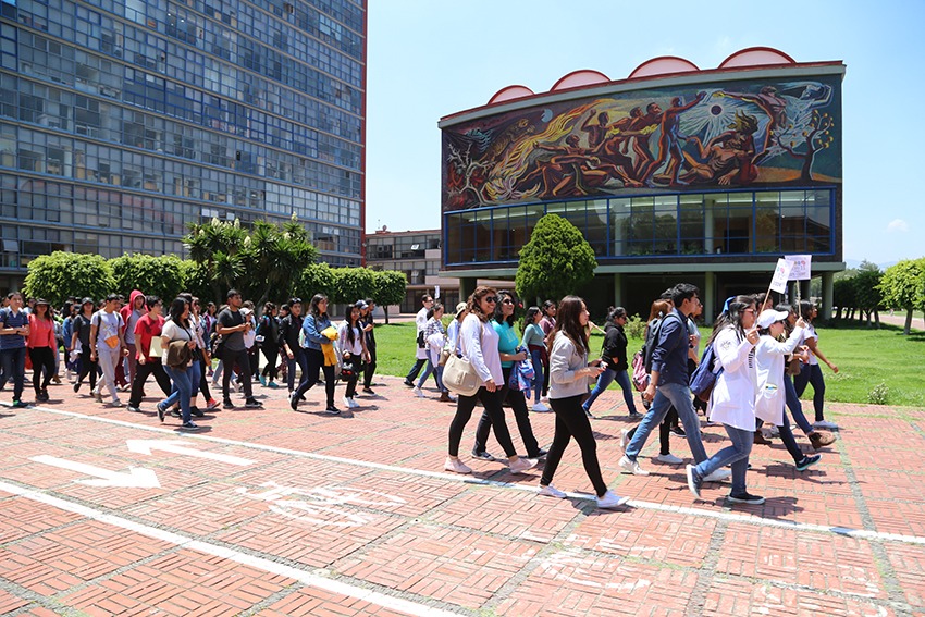 Alumnos de nuevo ingreso visitan el Campus Central