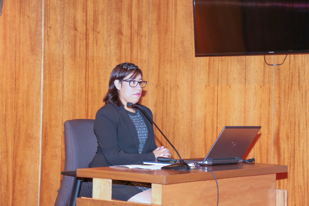 Denisse Chávez, primera titulada por tesis en Ciencia Forense