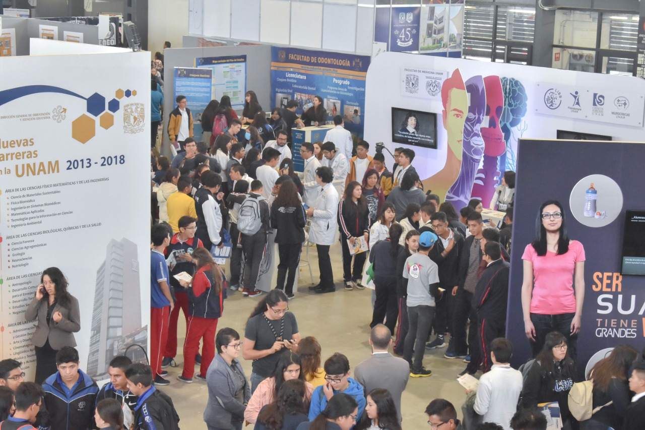 La Facultad de Medicina promueve su oferta educativa