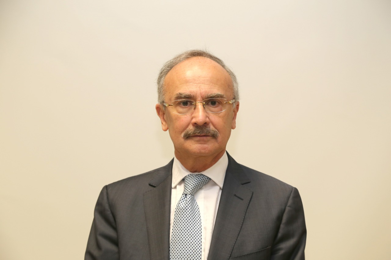 Doctor José Halabe, vicepresidente de la Academia Nacional de Medicina de México