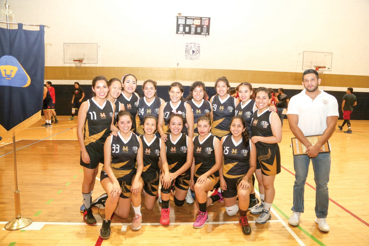 Medicina, plata en basquetbol femenil