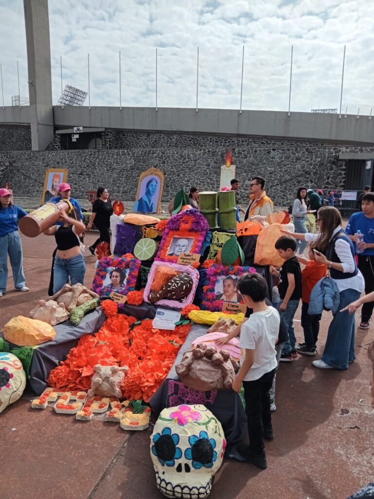 Las Mujeres Que Bordaron La Historia De La Medicina Presentes En La